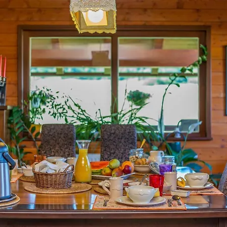 Guest house Boutique Japodi 4*